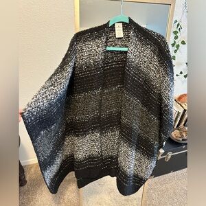 Woolrich Black and Gray Women's Poncho